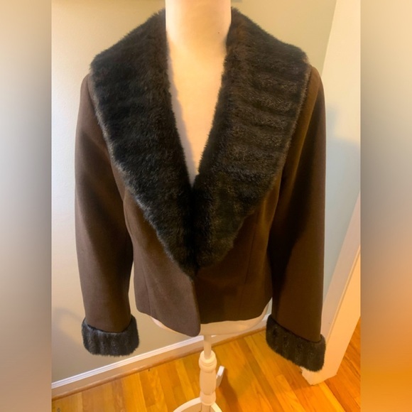 Laundry by Shelli Segal Vintage faux-fur coat, 12 - Picture 1 of 7